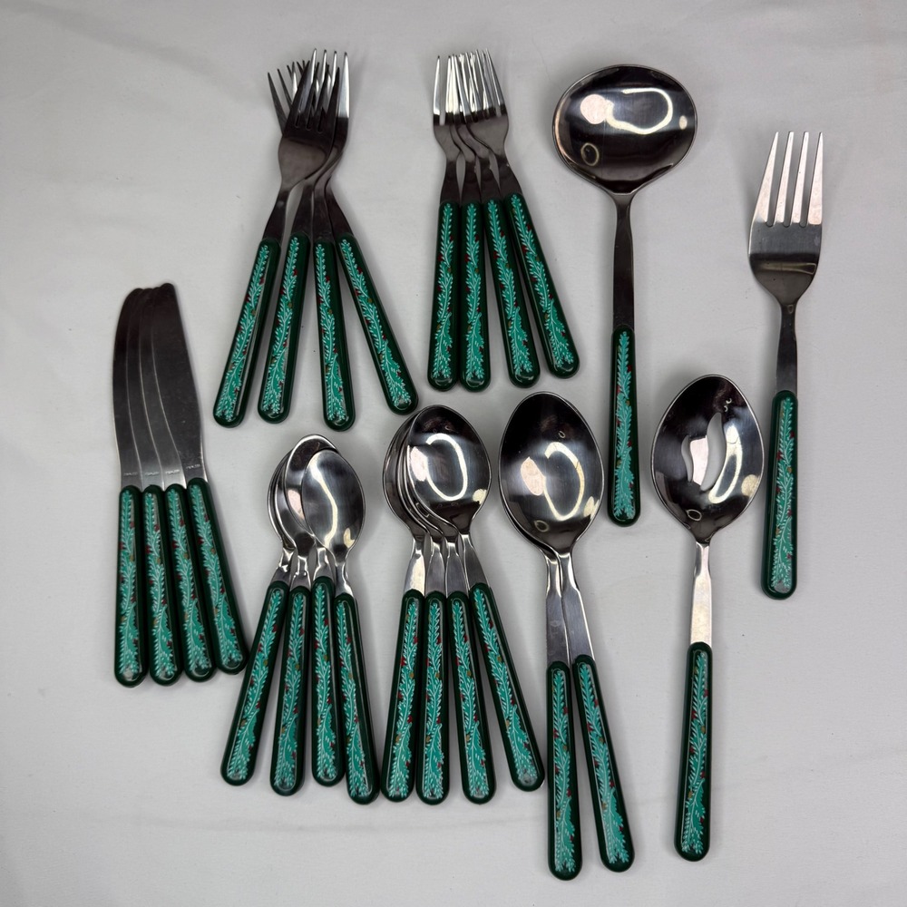 Vintage Oneida Green Garland Christmas Stainless Flatware Silverware Set - 25 Pc
